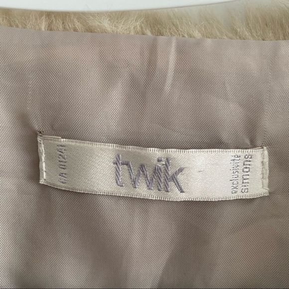 Twik faux fur coat beige size M EUC - Picture 6 of 11